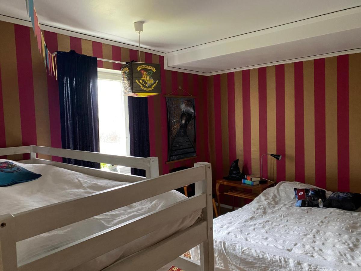 Bed And Books Pa Oesterlens Gaesthaerbaerge Glemminge ภายนอก รูปภาพ