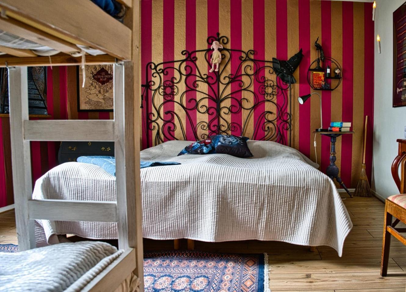 Bed And Books Pa Oesterlens Gaesthaerbaerge Glemminge ภายนอก รูปภาพ